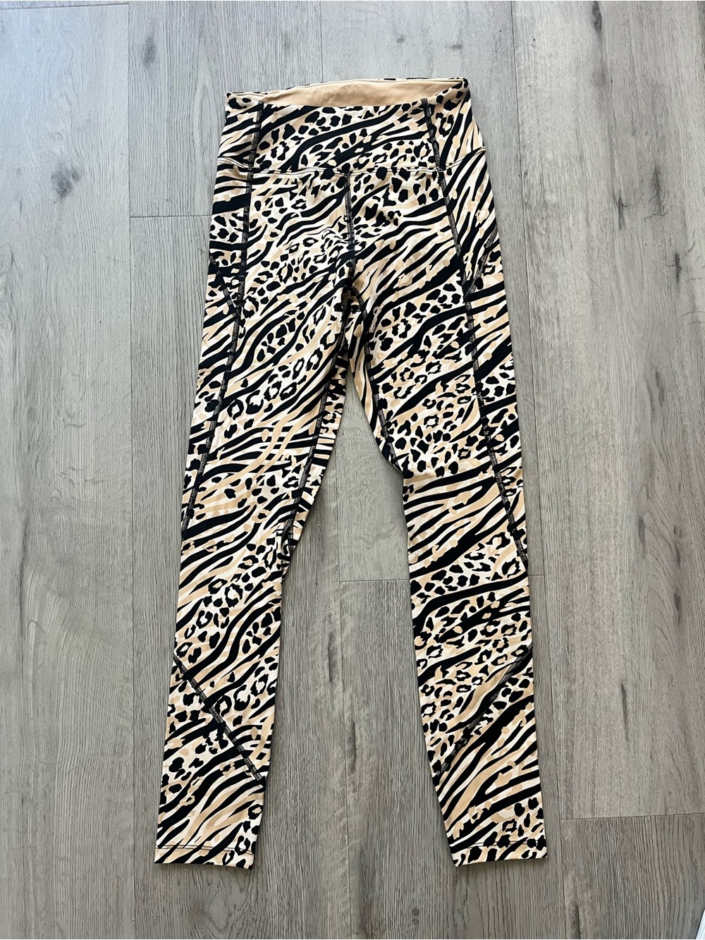 PINK SPORT Beige Leopard Active Leggings